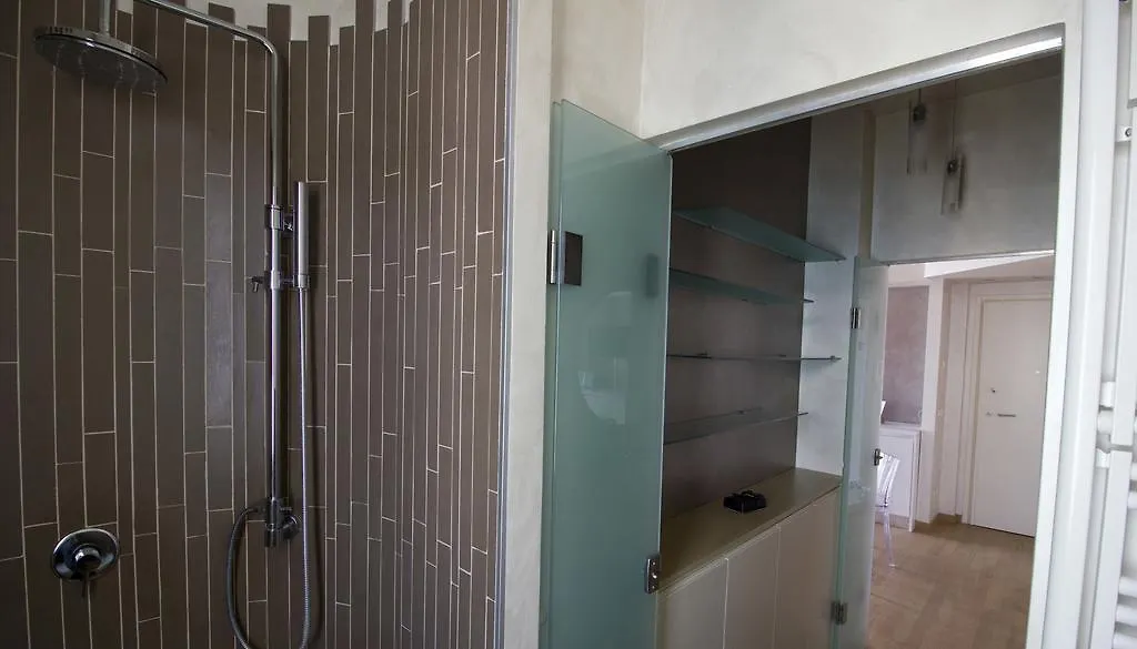 Italianway-Ronchi Apartment Milan