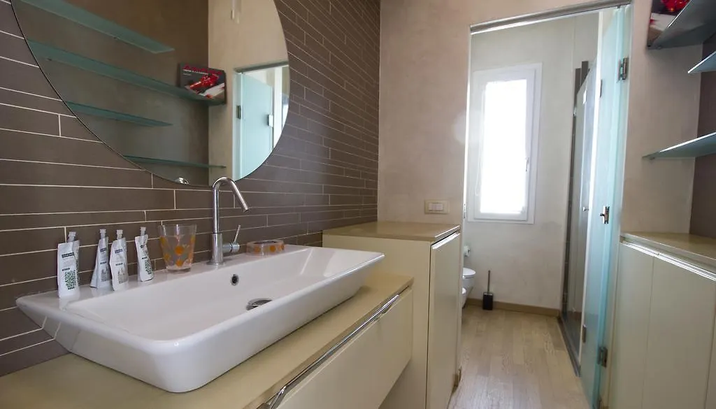 Italianway-Ronchi Apartment Milan