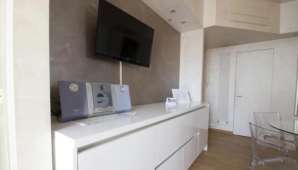 Italianway-Ronchi Apartment Milan