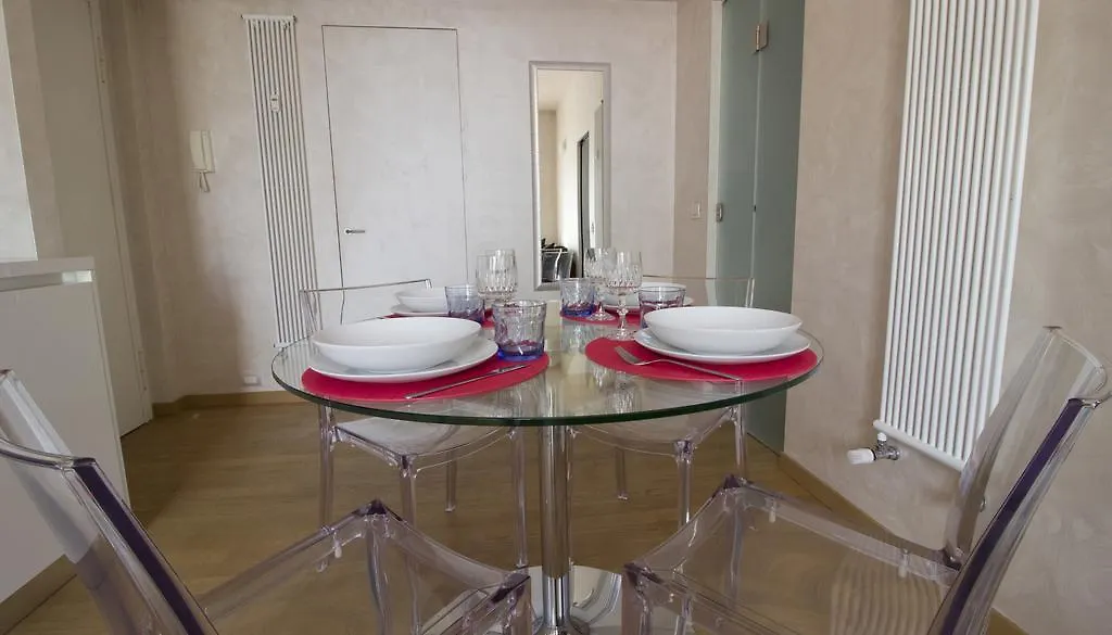 Italianway-Ronchi Apartment Milan Italy