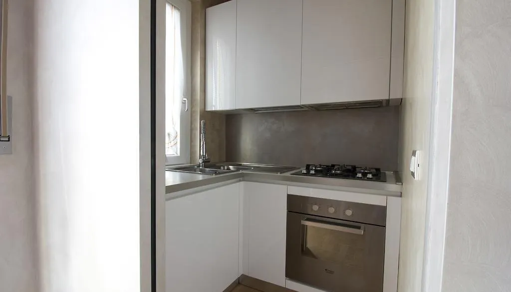 Italianway-Ronchi Apartment Milan Italy